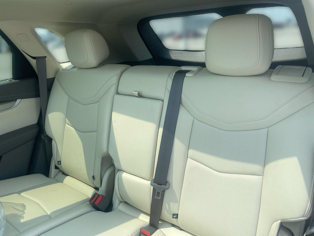 Used 2023 Cadillac XT5 Premium Luxury w/ Technology Package AWD/4WD image 30