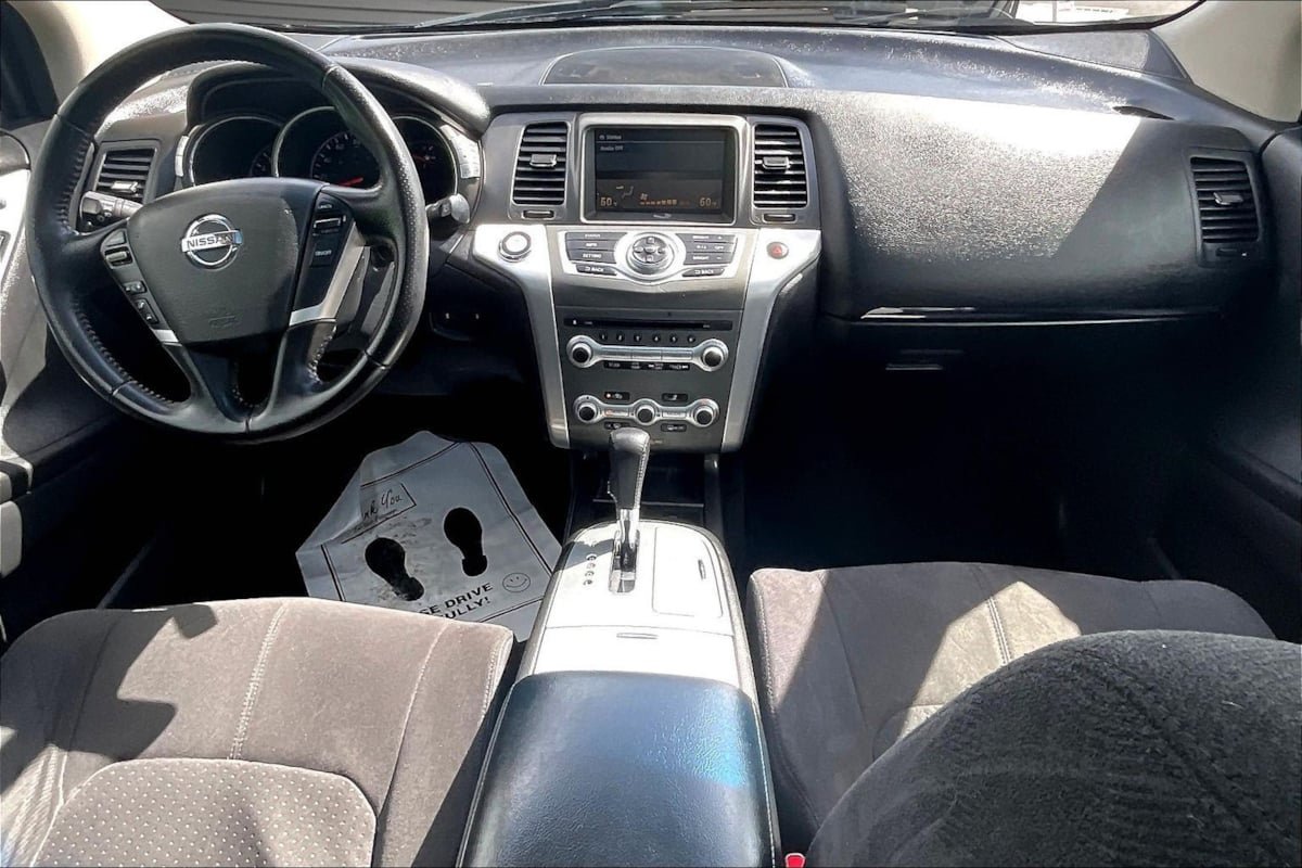 Used 2012 Nissan Murano SV AWD/4WD image 7