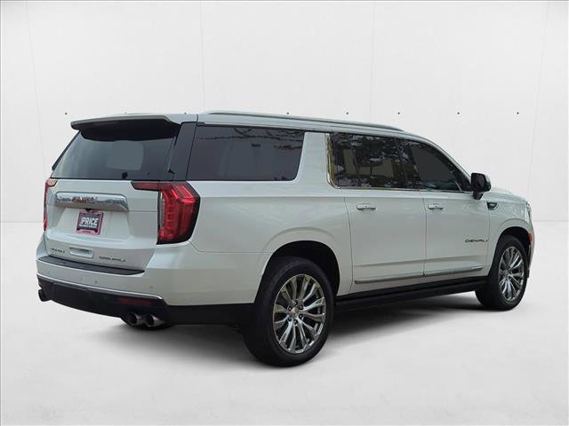 Used 2022 GMC Yukon XL Denali image 6