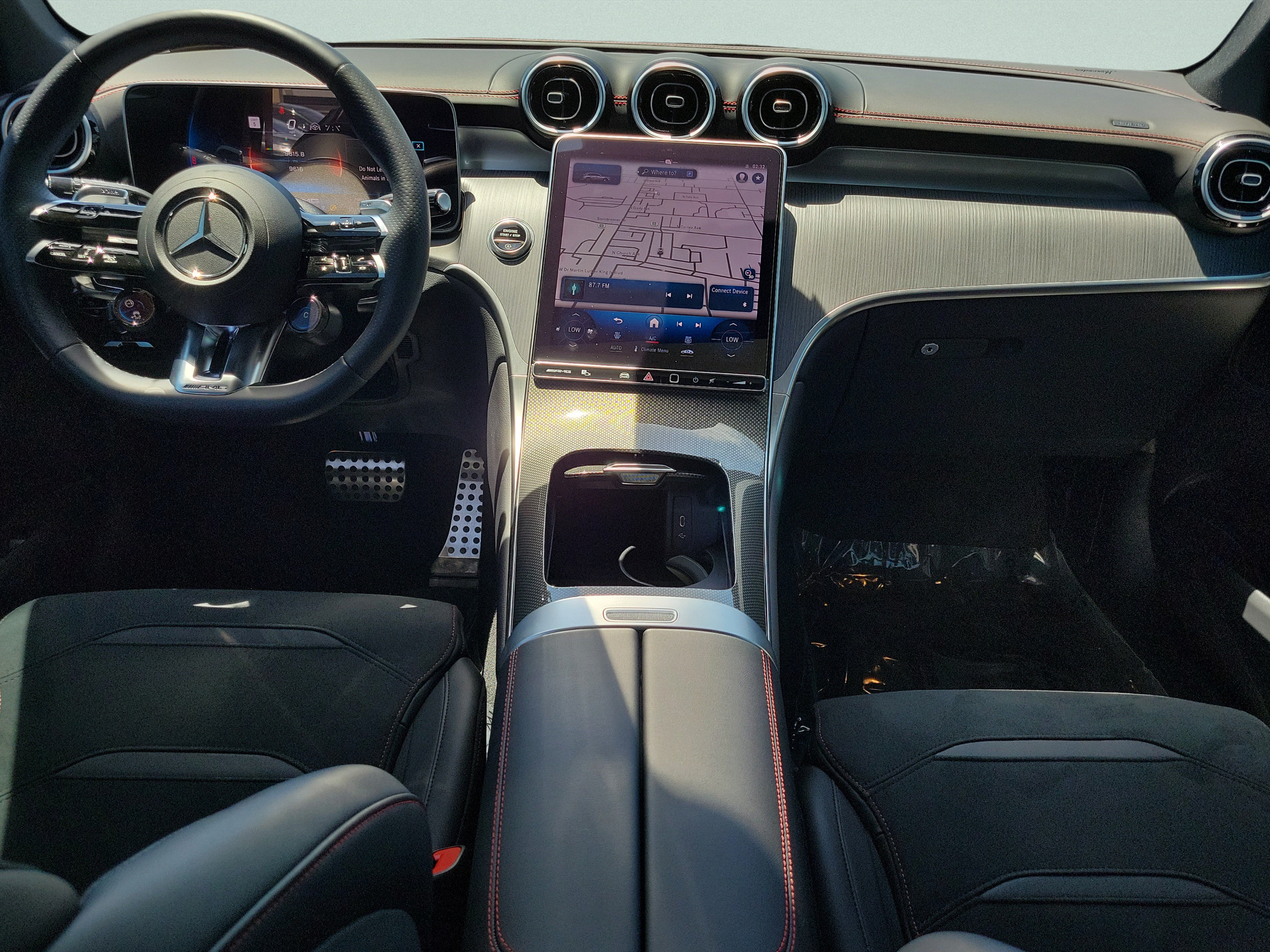 Certified 2024 Mercedes-Benz GLC 43 AMG 4MATIC image 12