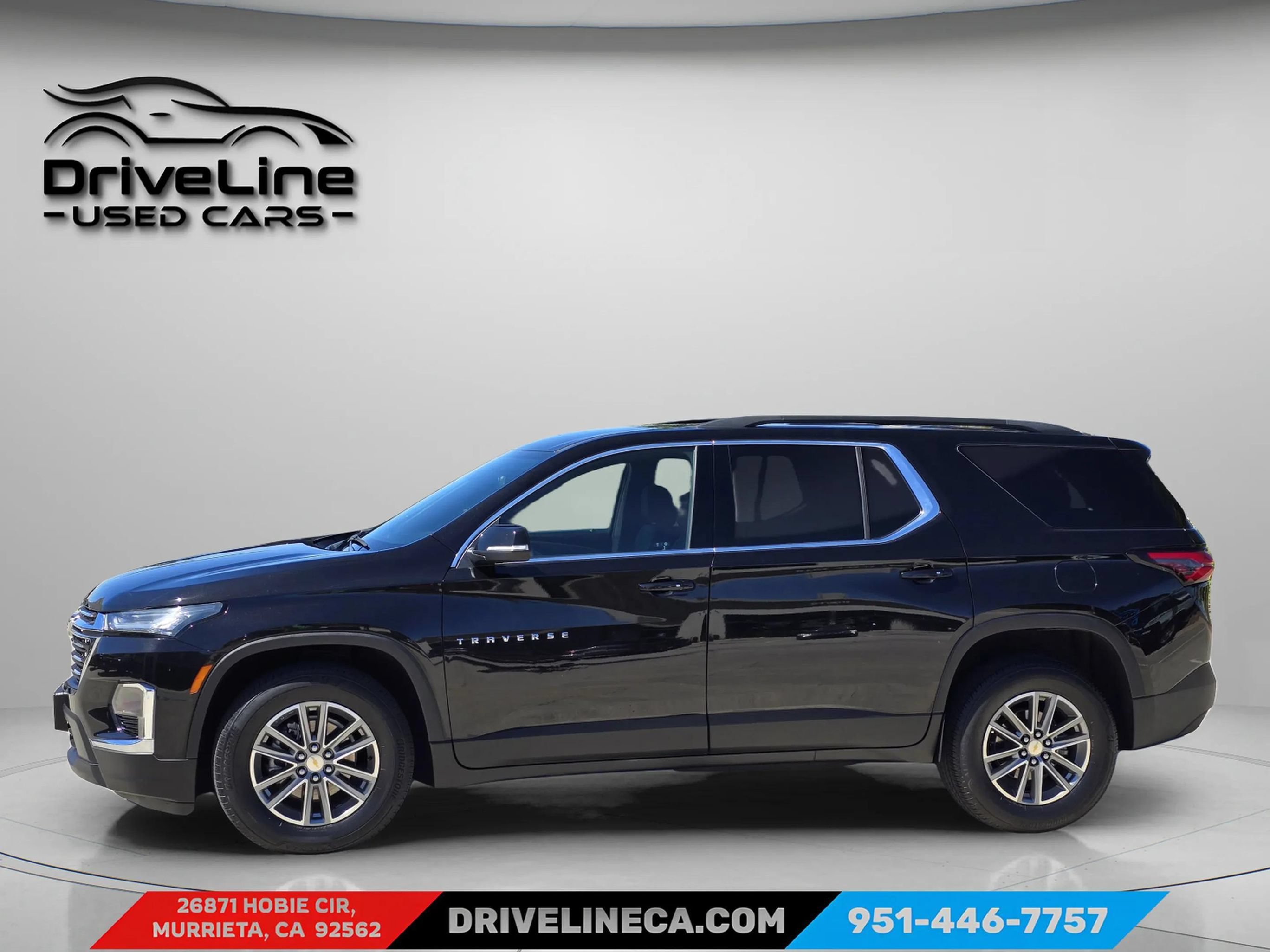 Used 2023 Chevrolet Traverse LT FWD image 8