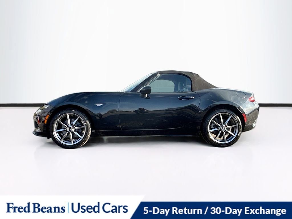 Used 2022 MAZDA MX-5 Miata Grand Touring w/ Weather Package image 4