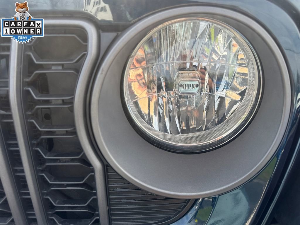 Certified 2025 Jeep Wrangler Sport S image 22