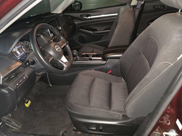 Used 2023 Nissan Altima 2.5 SV FWD image 6