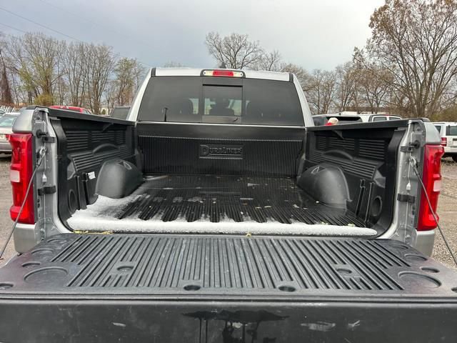 Used 2025 RAM 1500 Big Horn AWD/4WD image 26