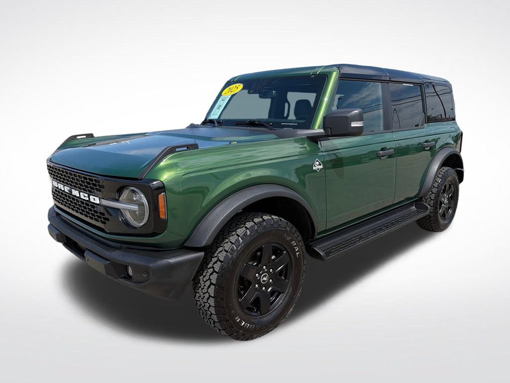 Used 2025 Ford Bronco Outer Banks AWD/4WD image 3