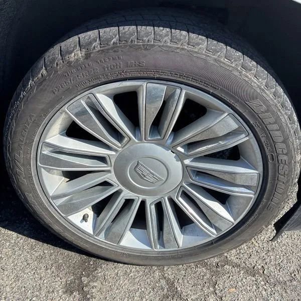 Used 2017 Cadillac Escalade Platinum AWD/4WD image 19