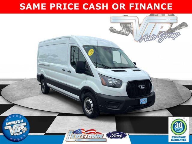 Used 2026 Ford Transit 250 148 Medium Roof RWD image 1