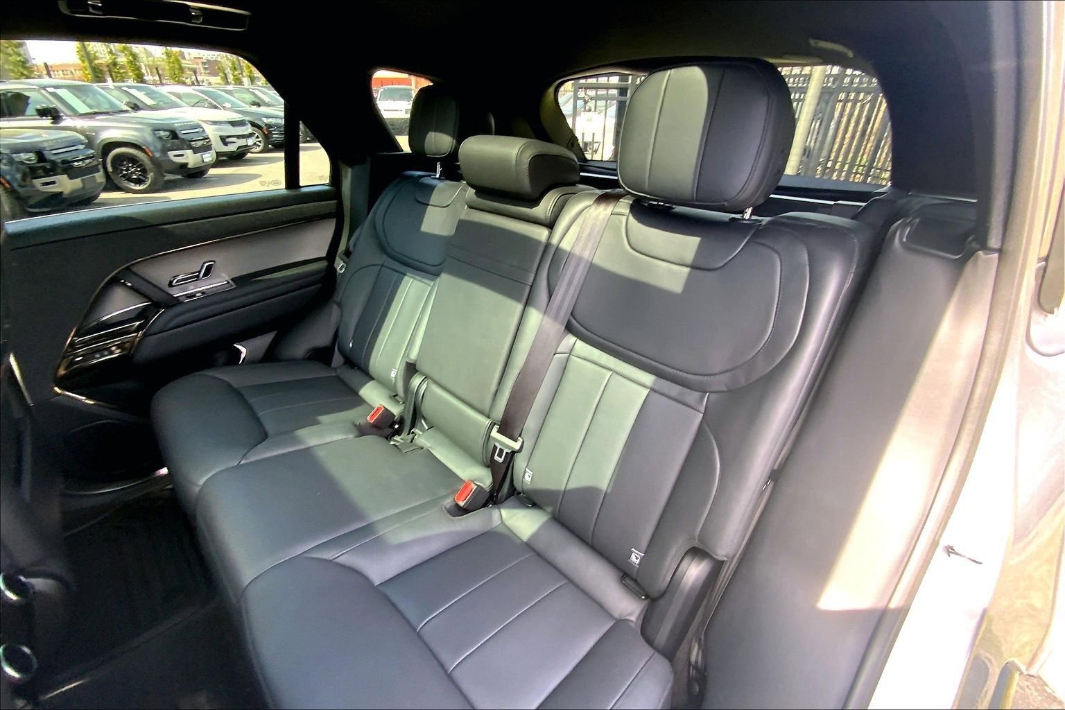 Used 2024 Land Rover Range Rover Sport Dynamic SE image 20