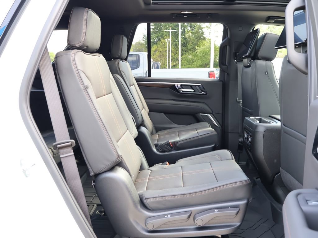 New 2026 Chevrolet Tahoe High Country AWD/4WD image 42