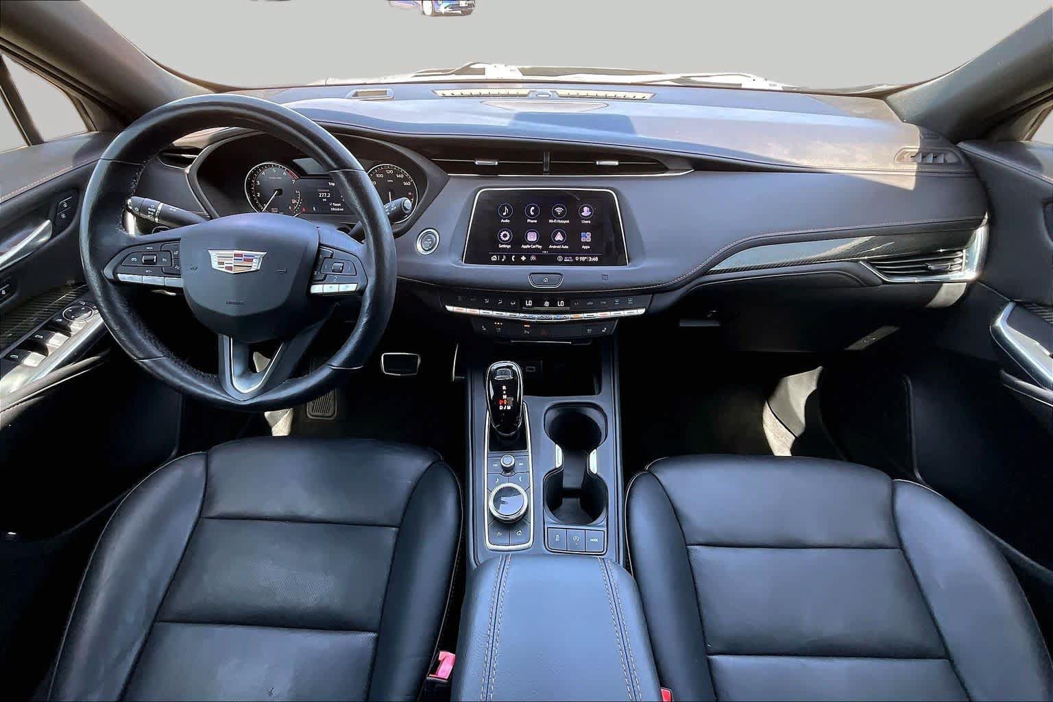 Used 2020 Cadillac XT4 Sport FWD image 16