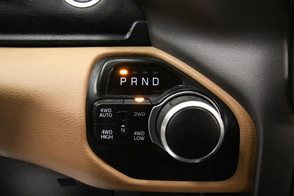 Used 2020 RAM 1500 Big Horn image 16