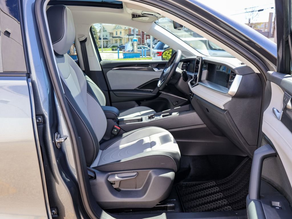 New 2026 Volkswagen Tiguan SE AWD/4WD image 28