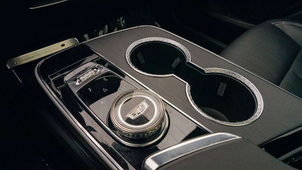 Certified 2025 Cadillac Lyriq Luxury image 21