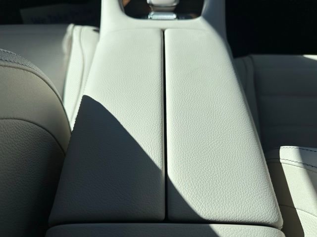 New 2026 Mercedes-Benz GLS 450 4MATIC image 43