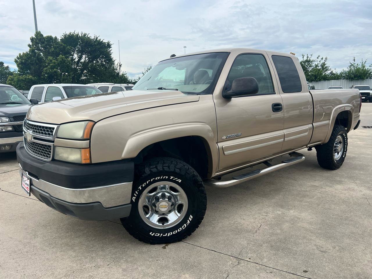 Used 2005 Chevrolet Silverado 2500 LS AWD/4WD image 61