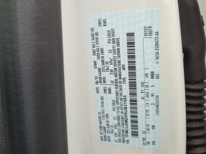 Used 2024 Ford Escape ST-Line w/ Equipment Group 301A FWD image 19