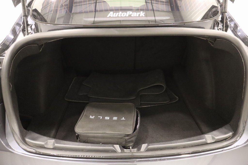 Used 2018 Tesla Model 3 Mid Range image 19