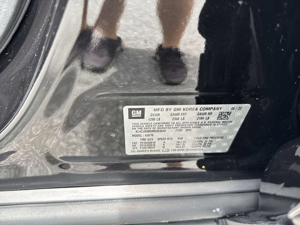 Used 2021 Buick Encore Preferred w/ Safety Package II FWD image 59