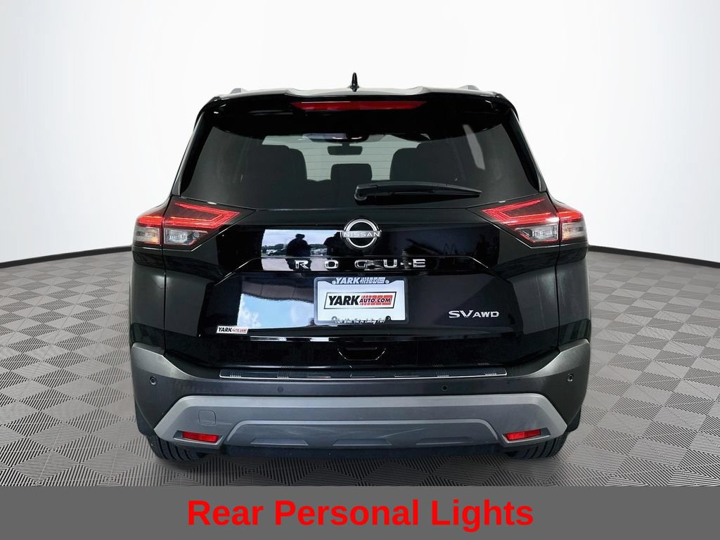 Certified 2023 Nissan Rogue SV w/ SV Premium B Package AWD/4WD image 11