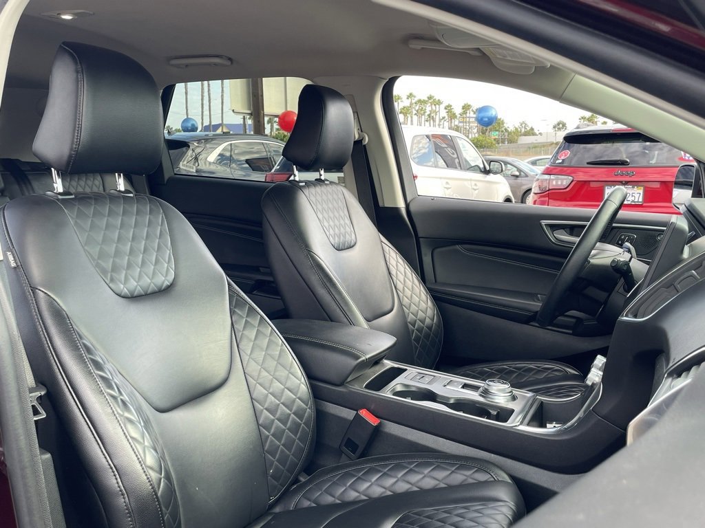Used 2024 Ford Edge Titanium image 18