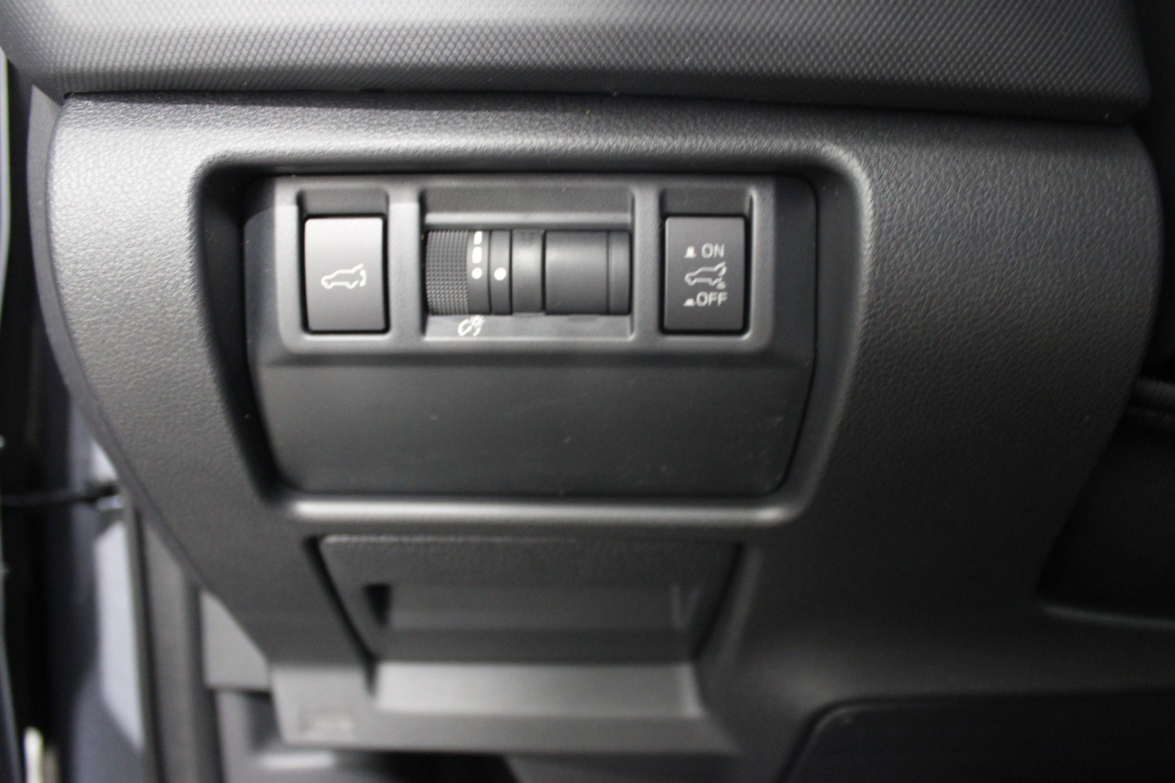 New 2026 Subaru Forester Touring AWD/4WD image 8