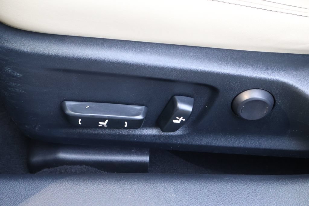 Used 2015 Lexus IS 250 AWD w/ Navigation System Package image 39