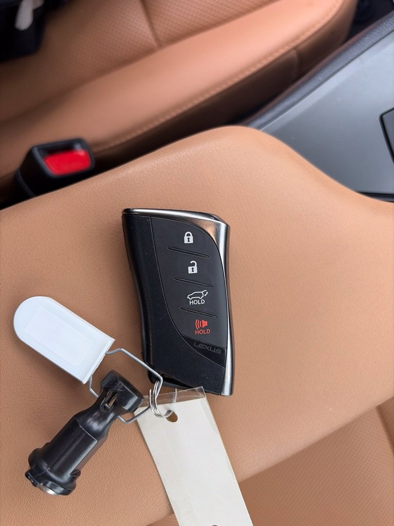 Used 2025 Lexus UX 300h AWD w/ Cold Area Package image 27