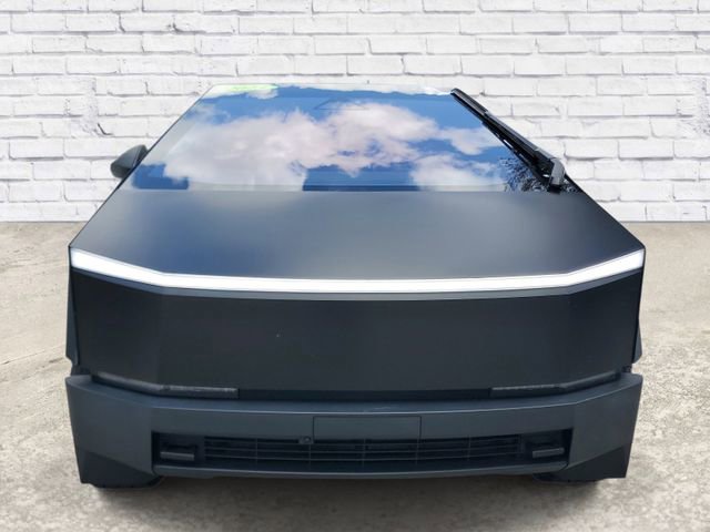 Used 2024 Tesla Cybertruck AWD Crew Cab image 6