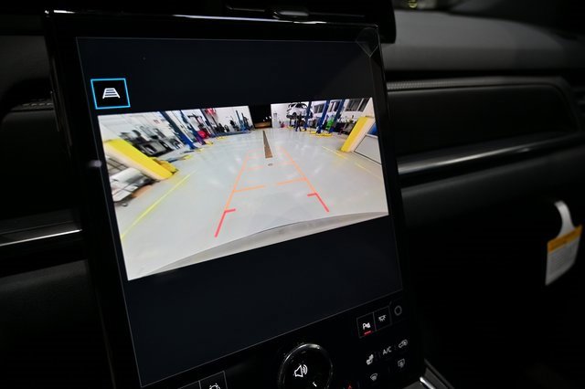 New 2026 GMC Terrain Elevation w/ Elevation Premium Package image 16