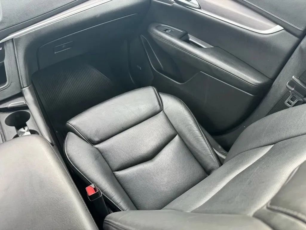 Used 2019 Cadillac XT5 Luxury image 20
