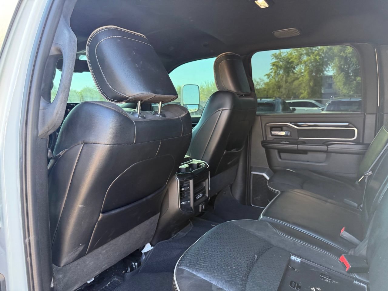 Used 2022 RAM 2500 Laramie w/ Night Edition AWD/4WD image 11