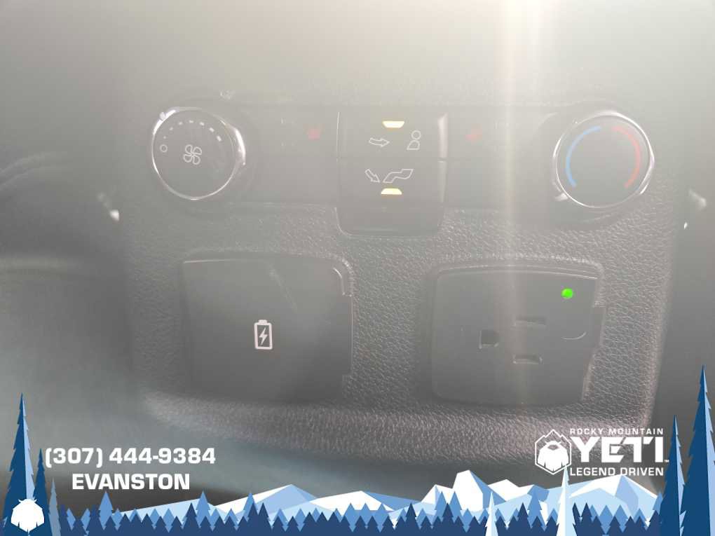 Used 2016 Ford Explorer Limited image 19