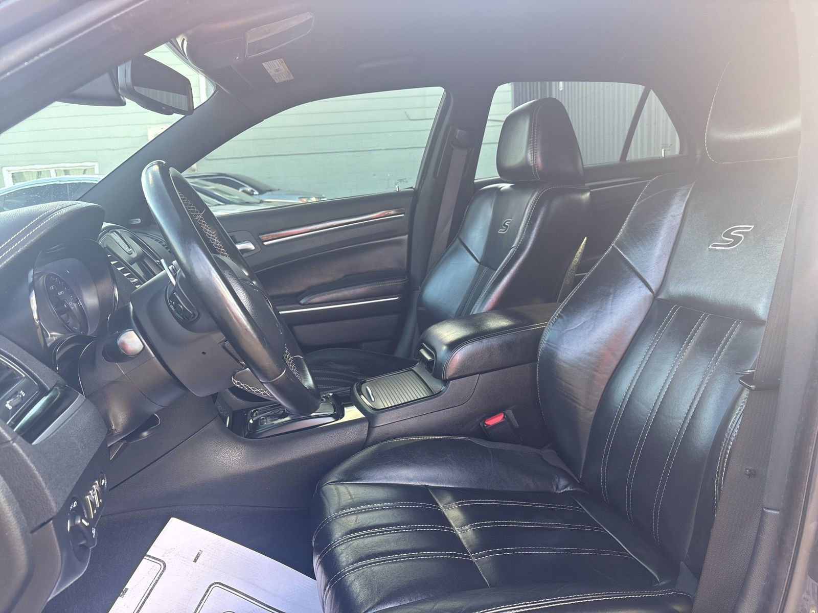 Used 2019 Chrysler 300 S image 11