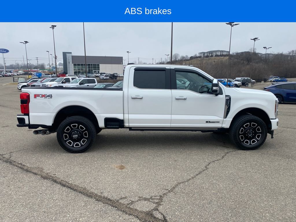 Used 2024 Ford F250 Platinum w/ FX4 Off-Road Package image 7