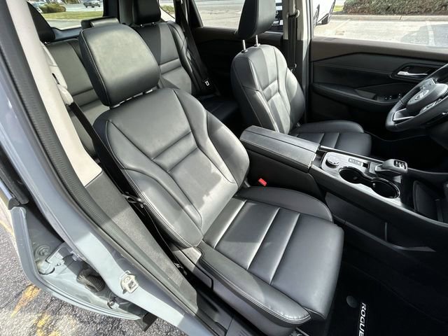 Certified 2023 Nissan Rogue SV w/ SV Premium Package image 25