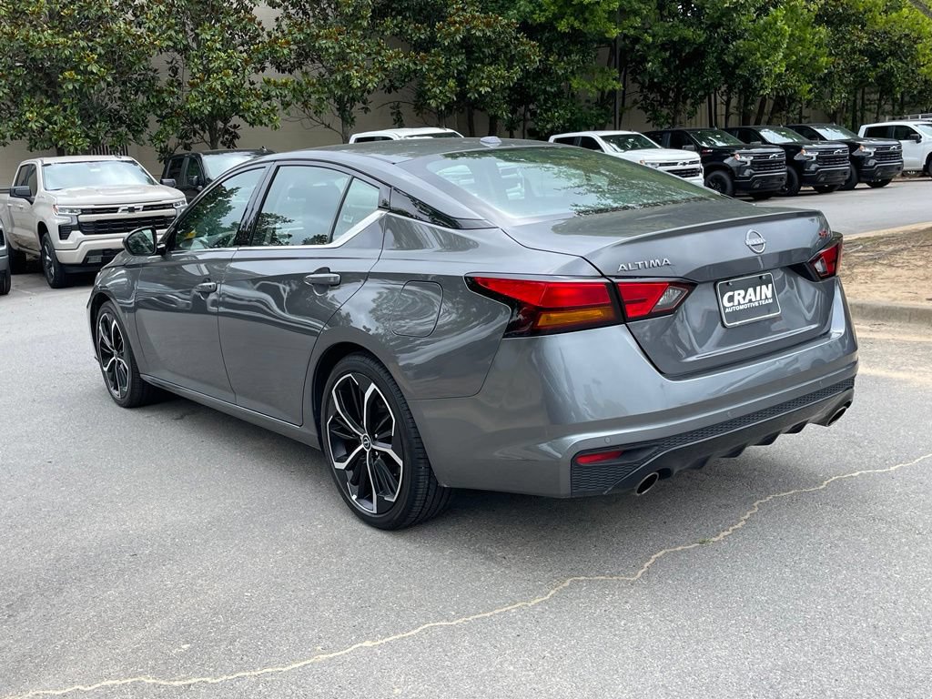 Used 2025 Nissan Altima 2.5 SR FWD image 5