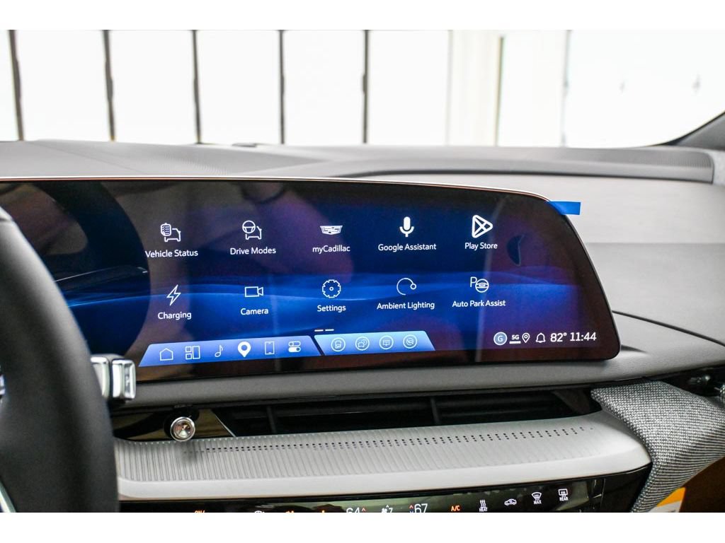 New 2027 Cadillac Optiq Premium Luxury AWD/4WD image 30