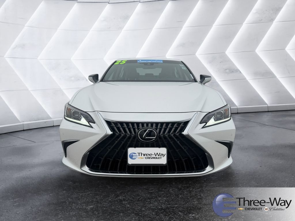 Used 2025 Lexus ES 350 w/ Premium Package image 8