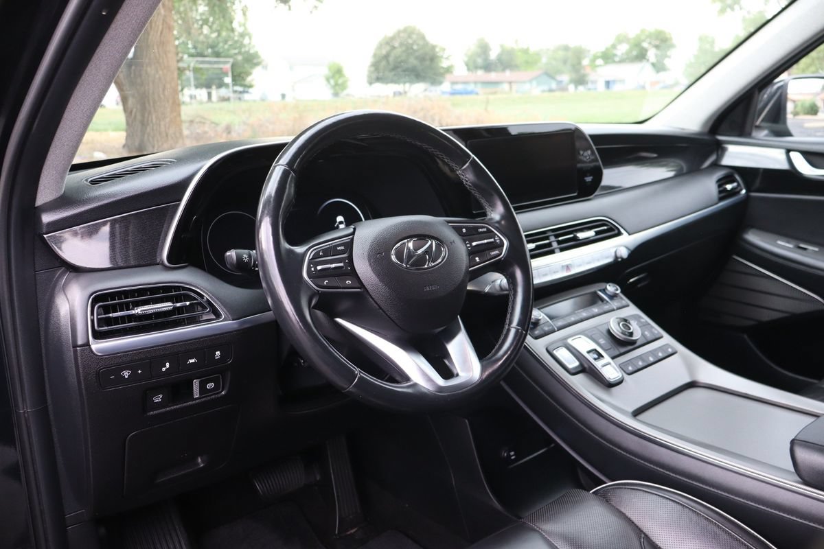 Used 2022 Hyundai Palisade Limited AWD/4WD image 15