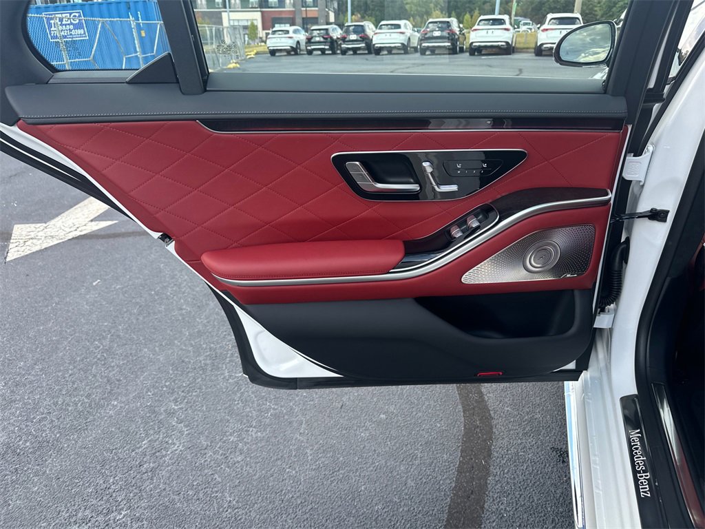 New 2026 Mercedes-Benz S 580 4MATIC Sedan image 25
