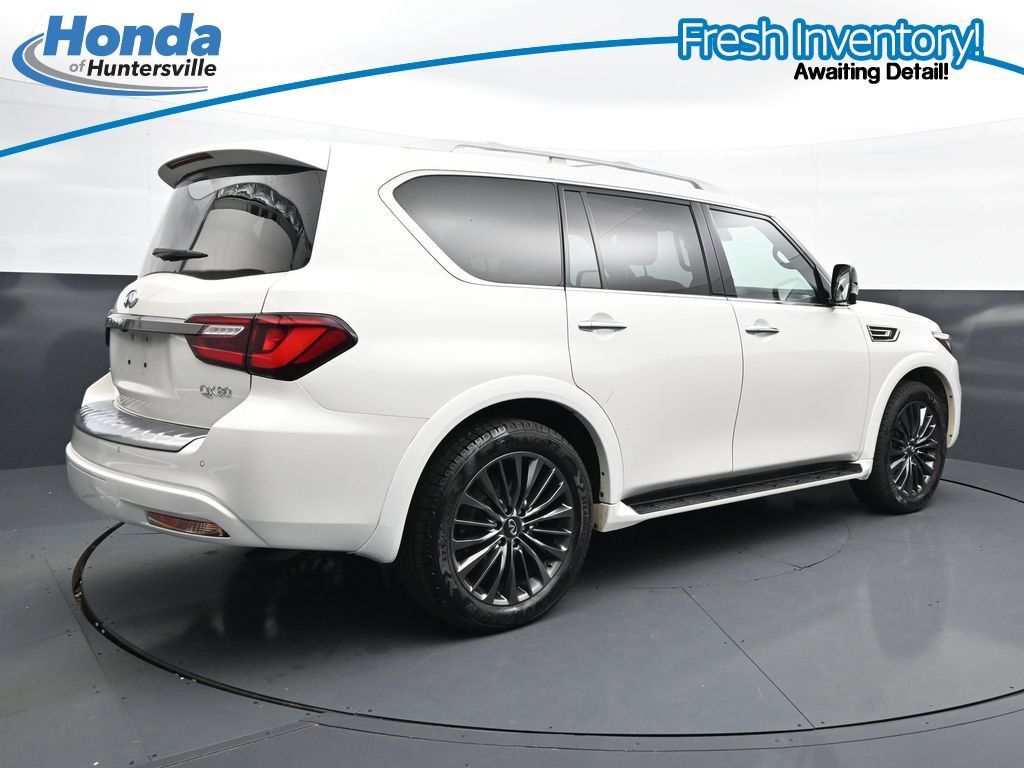 Used 2024 INFINITI QX80 Sensory AWD/4WD image 10