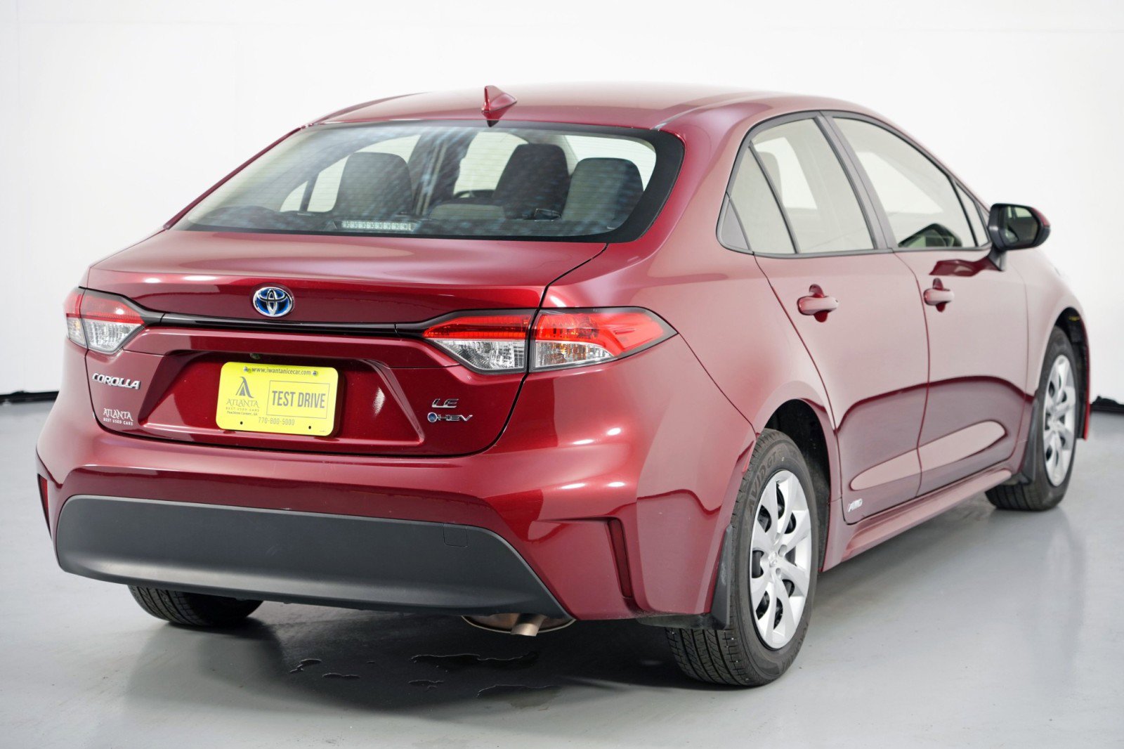Used 2025 Toyota Corolla LE image 48