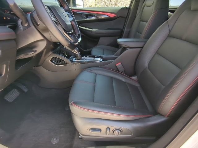 Used 2024 Chevrolet TrailBlazer RS w/ Driver Confidence Package image 13