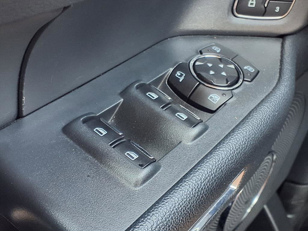 Used 2024 Ford Expedition XLT AWD/4WD image 12
