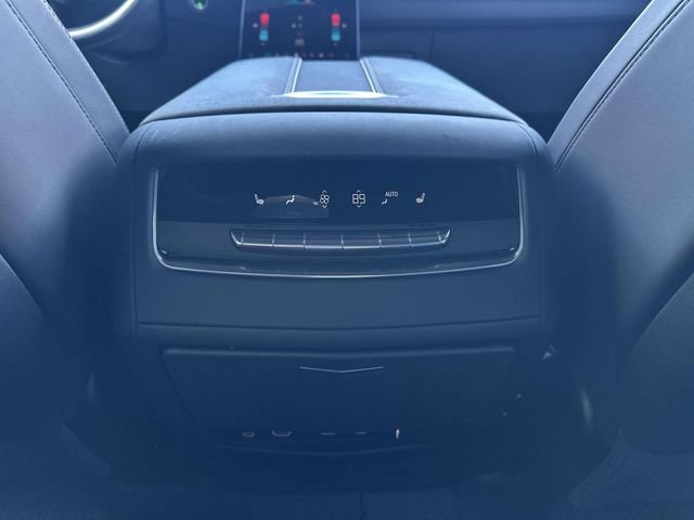 Certified 2025 Cadillac Escalade ESV Premium Luxury Platinum w/ LPO, Floor Liner Package image 34