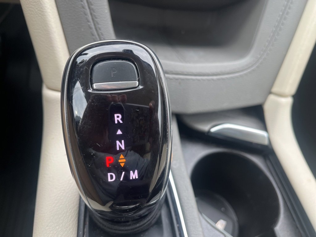 Used 2022 Cadillac XT5 Premium Luxury image 18