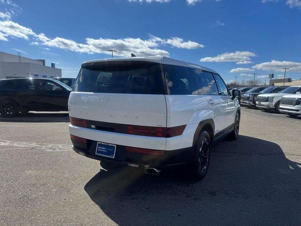 Certified 2025 Hyundai Santa Fe SE image 5
