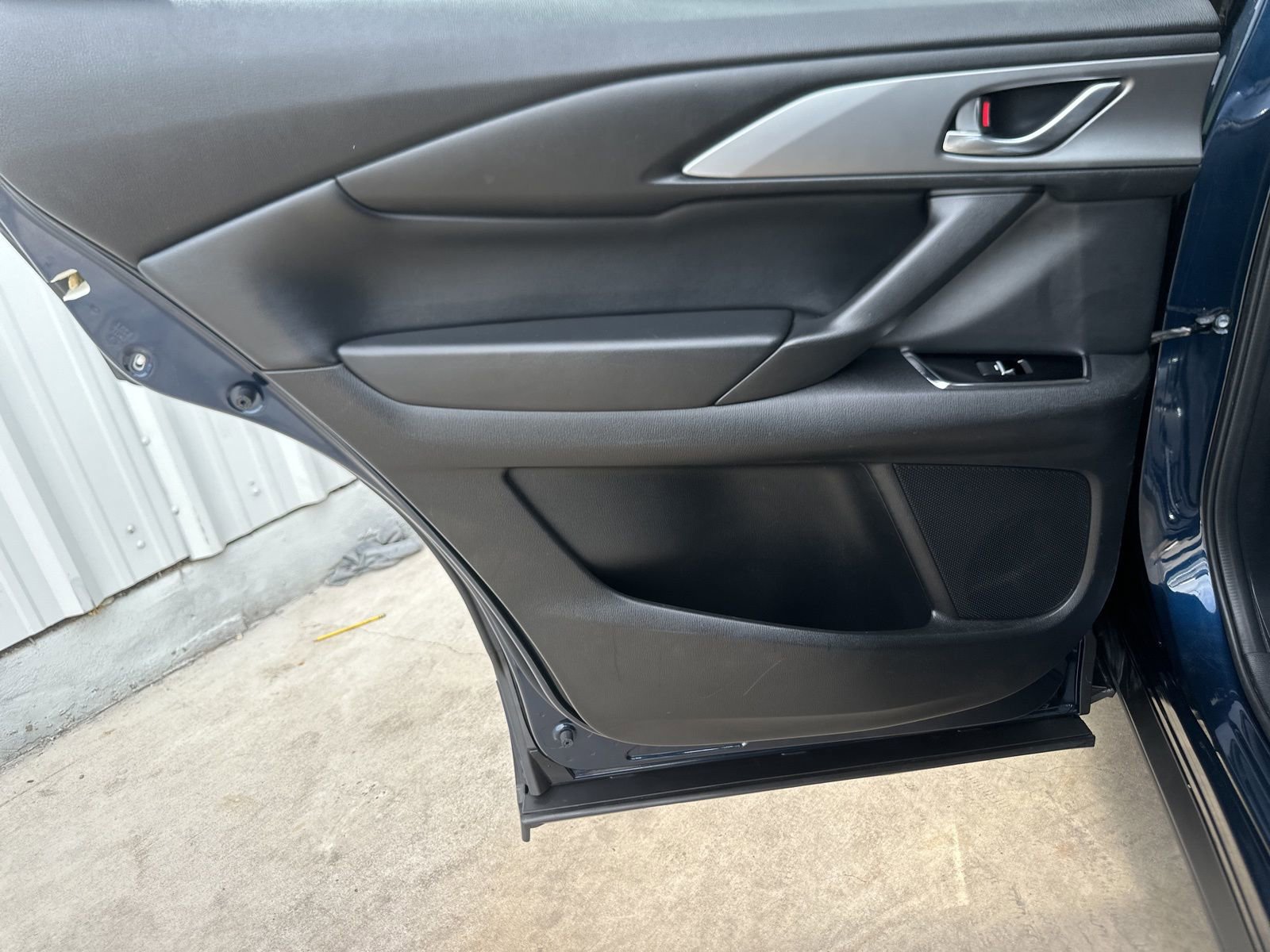 Used 2020 MAZDA CX-9 Touring image 13