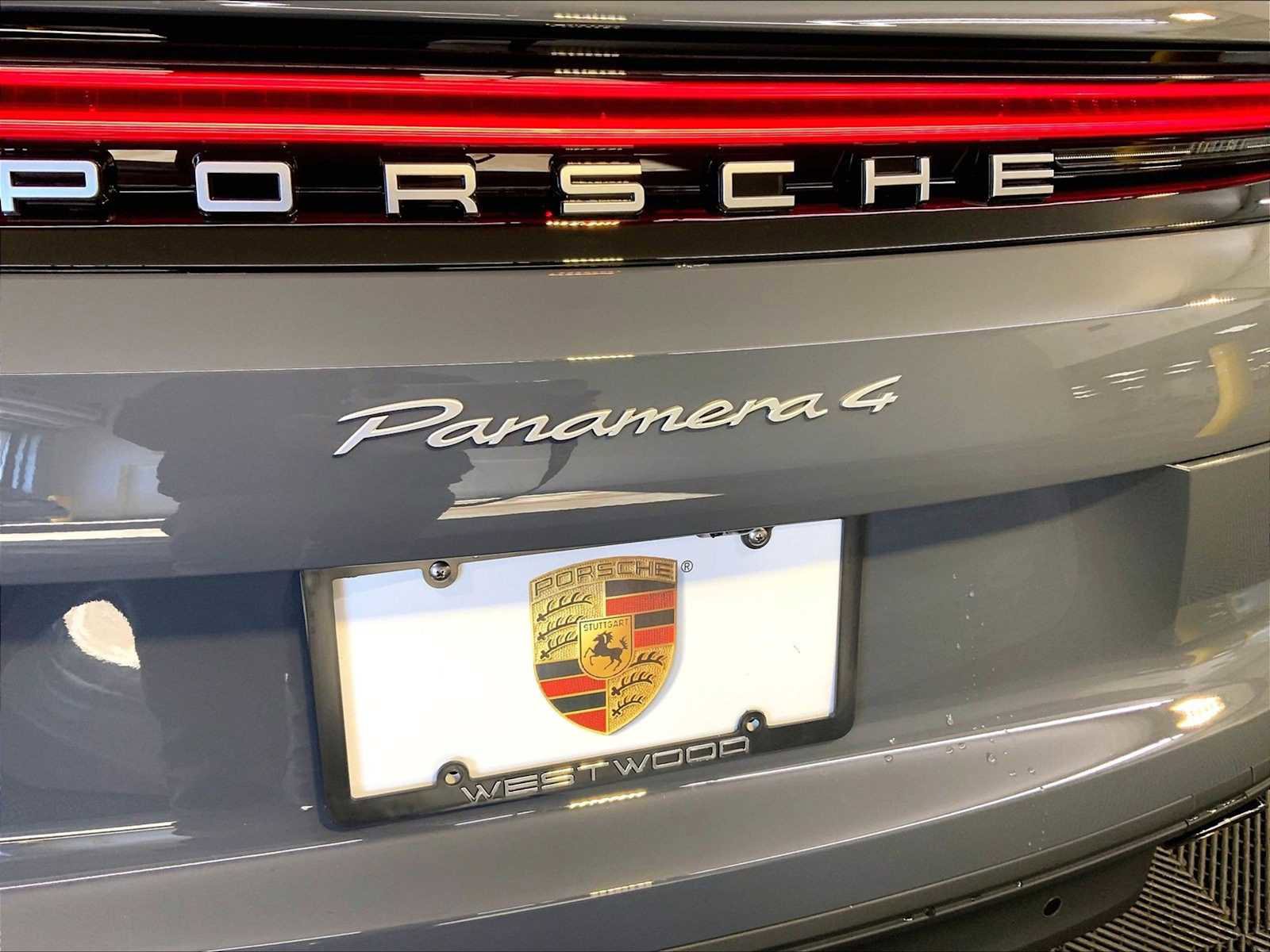 New 2026 Porsche Panamera 4 image 19
